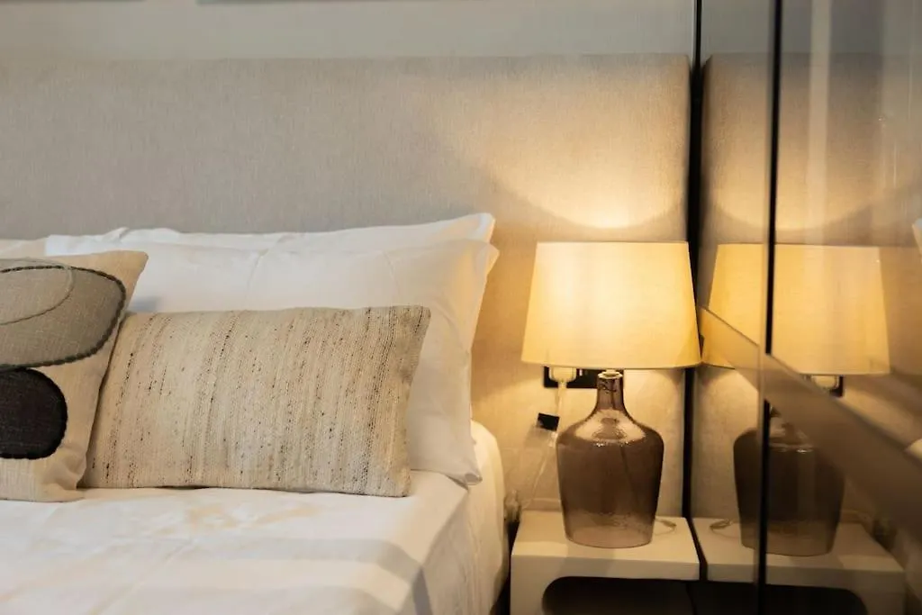 Apartment Welhome - Loci Residences Dubai