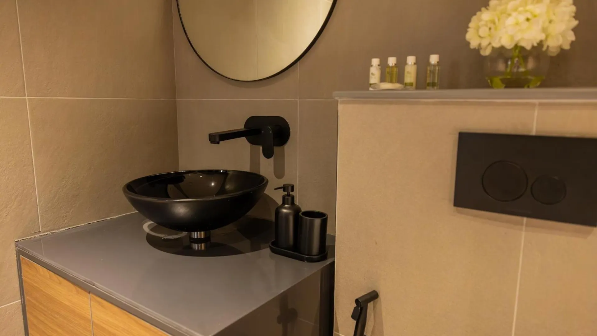 Welhome - Loci Residences Dubai
