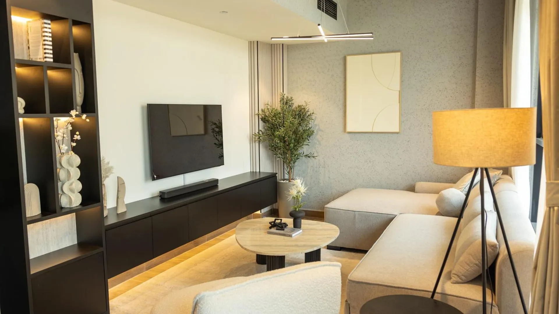 Apartment Welhome - Loci Residences Dubai
