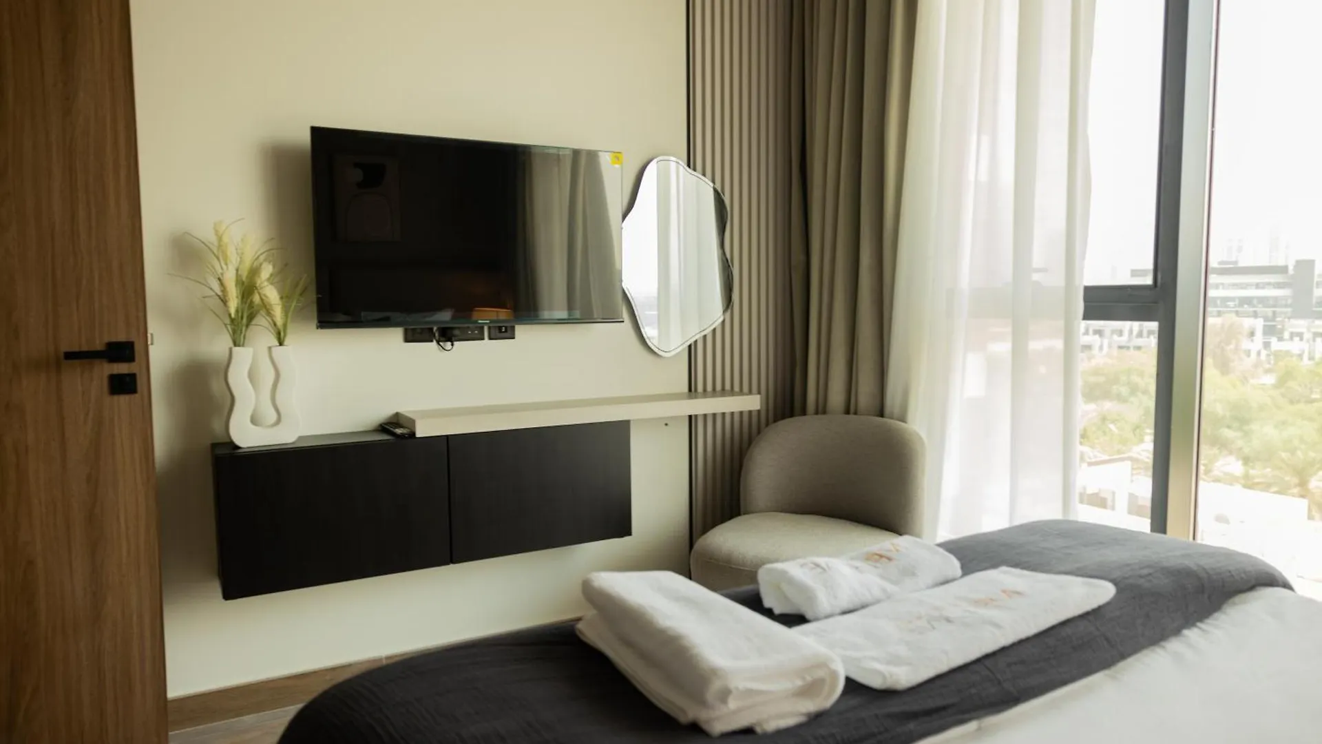 Apartment Welhome - Loci Residences Dubai